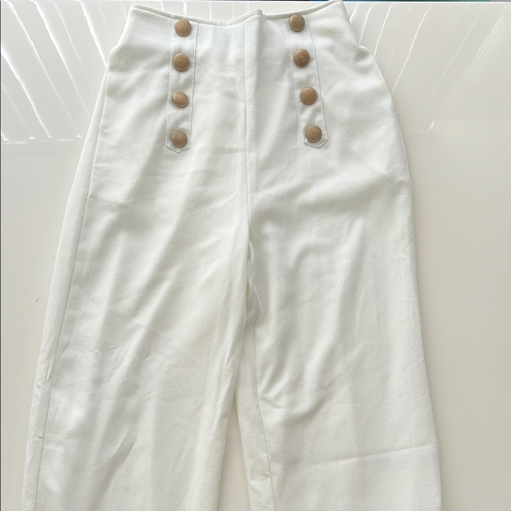 Naked Wardrobe White High-Waisted Pants